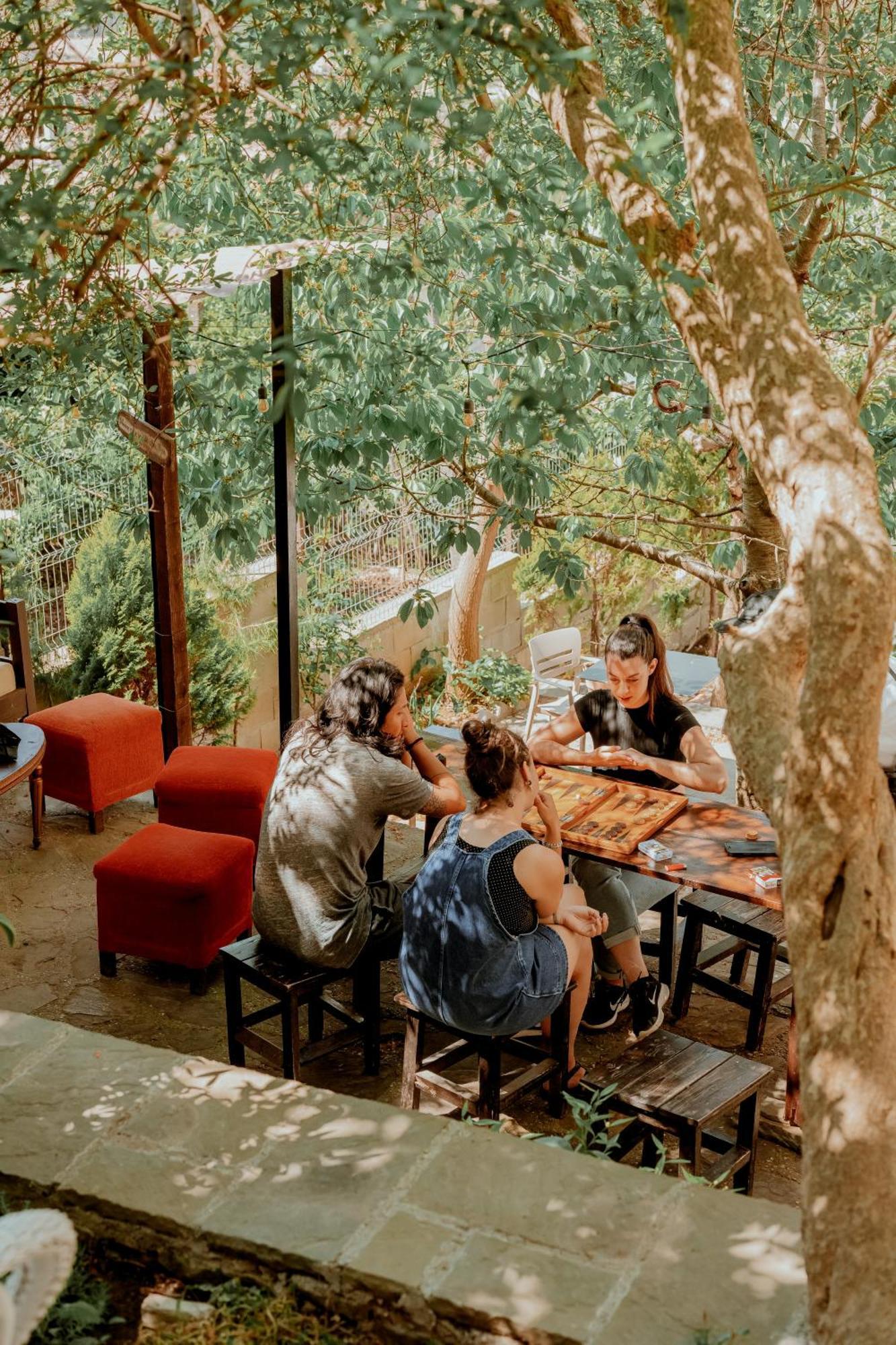 Berat Backpackers Hostel Exterior photo